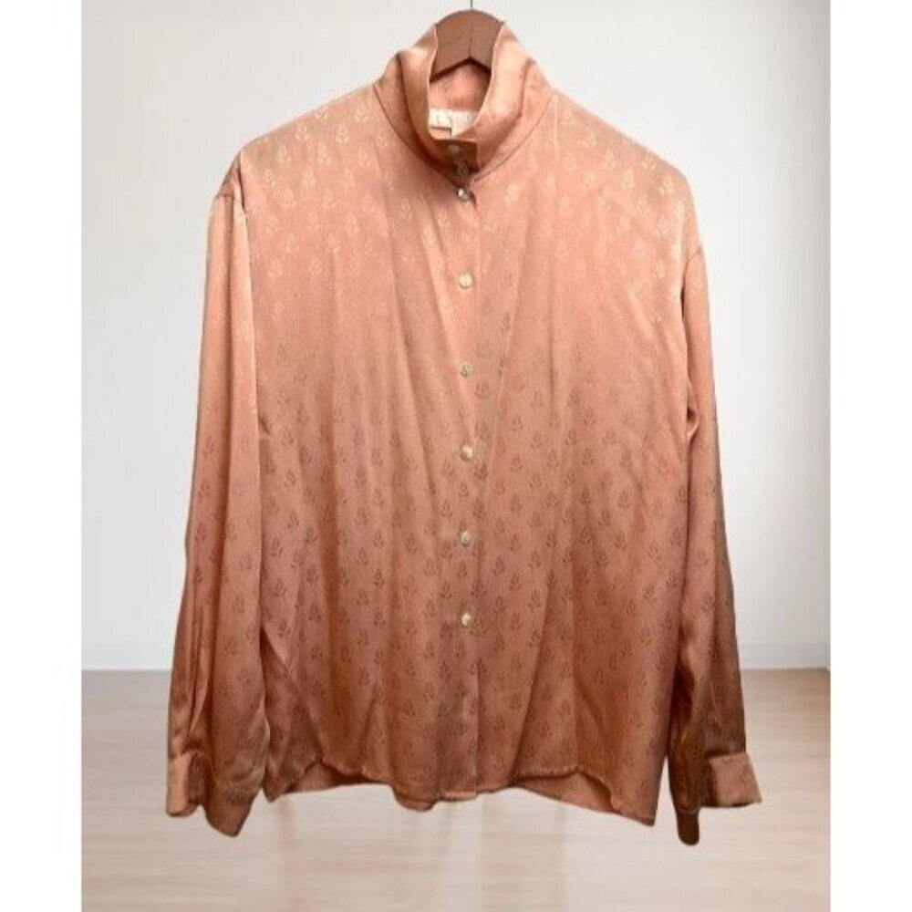 Vtg Y2K Charlotte Neuville 100% Silk Long Sleeve Button Up Shirt Peach Color